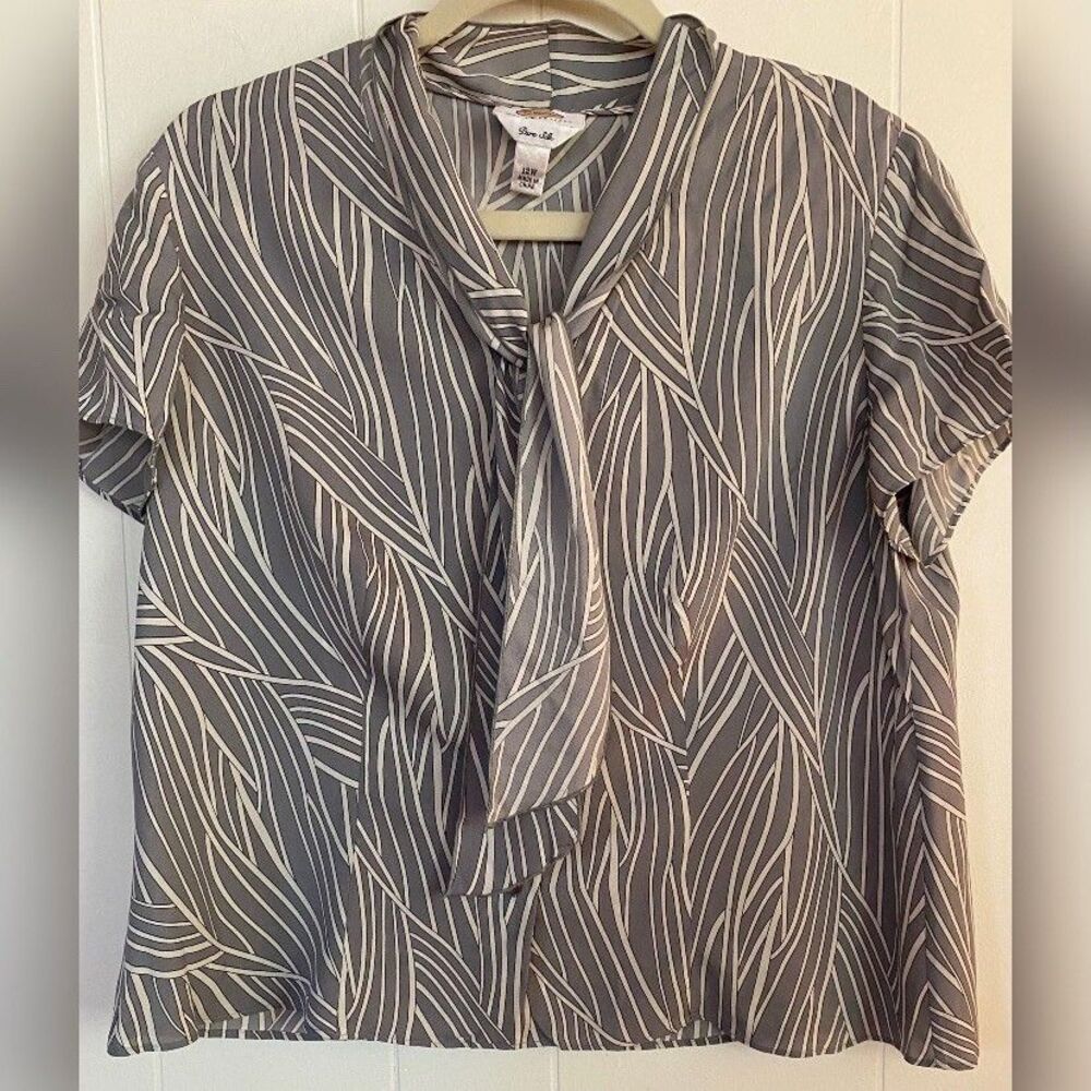 Talbots Blouse Women’s 12W Gray White Silk Tie Feminine Corpcore